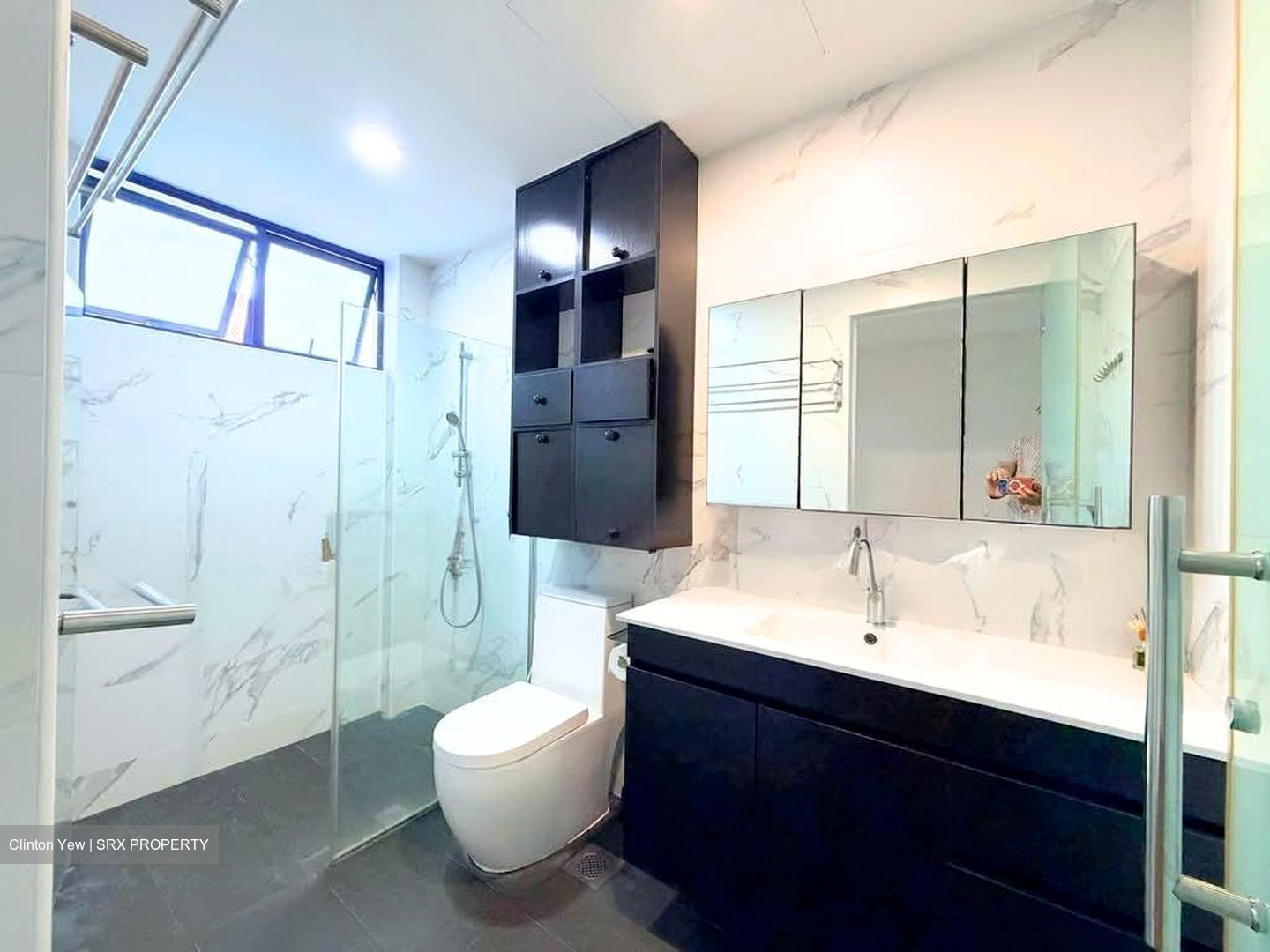 Kellett Court (D11), Condominium #583022431
